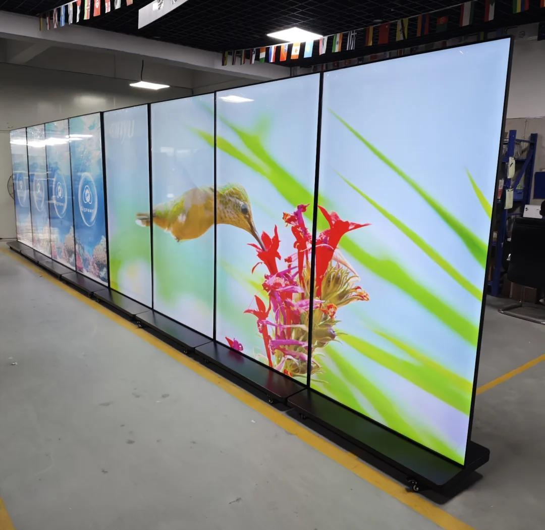 Full Screen Digital Signage
